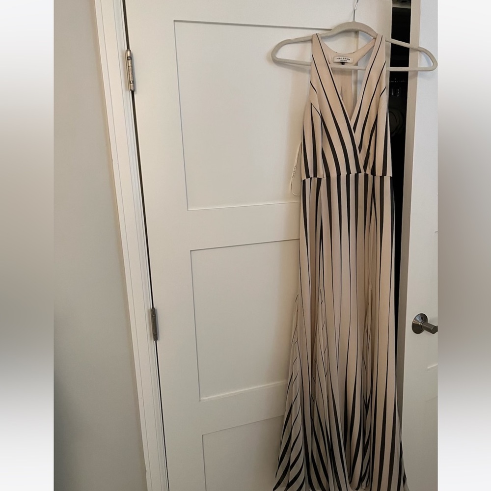 Halston maxi dress / gown